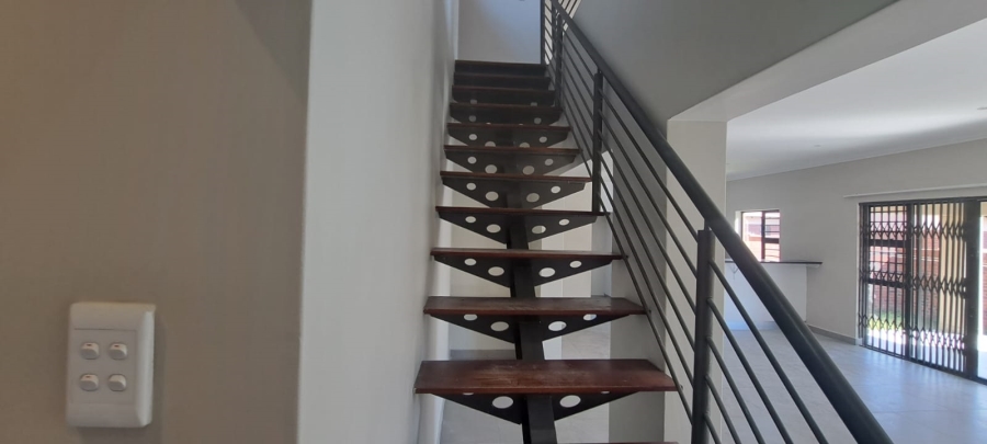 3 Bedroom Property for Sale in Wild Olive Estate Free State